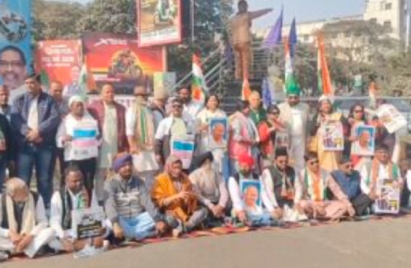 منریگا کا نام تبدیل کرنے کے فیصلے کے خلاف کانگریس کا احتجاج