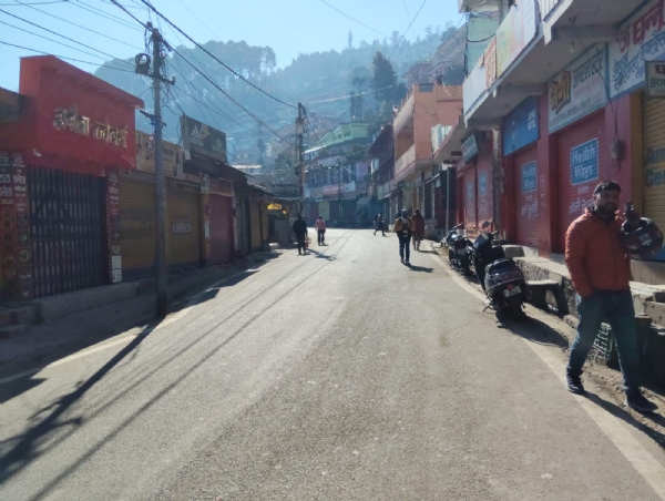 اتراکھنڈ بند کا ملا جلا اثر