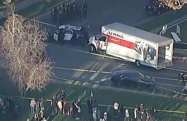 امریکہ کے لاس اینجلس میں ایرانی حامی مظاہرین پر ٹرک چڑھانے کی کوشش،ڈرائیور گرفتار