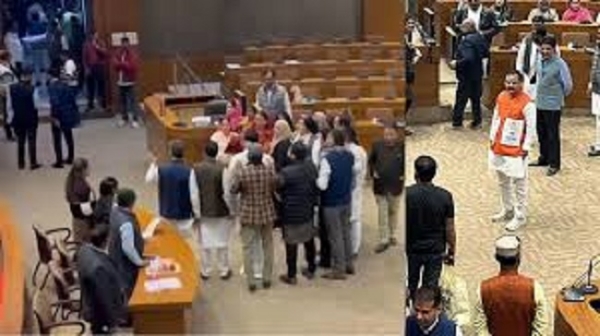 بھوپال میونسپل کارپوریشن کونسل کی میٹنگ میں زبردست ہنگامہ، بی جے پی-کانگریس کے کارپوریٹرز نے احتجاج کیا