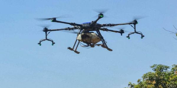 ایل او سی پر مشتبہ پاکستانی ڈرون پر فوج نے فائرنگ کی