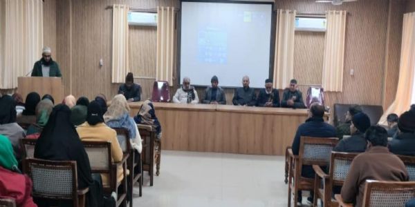 ڈاکٹر منظور عالم کی گراں قدر خدمات ناقابلِ فراموش ہیں: پروفیسر آدم ملک خان