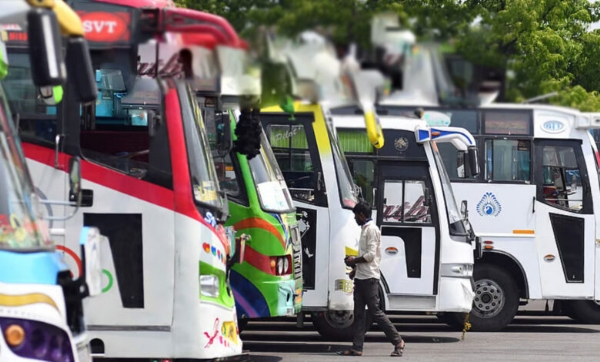 سنکرانتی پر زائد کرایہ وصول کرنے والی بسوں پر 937 معاملات درج اور 53 لاکھ روپے جرمانہ