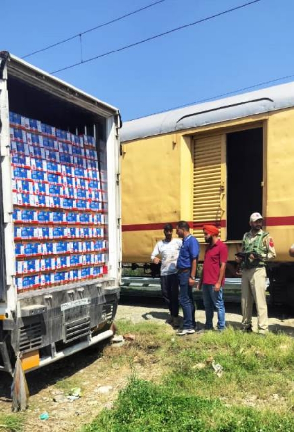 یوم جمہوریہ کے پیش نظر دہلی  میں پارسل ٹریفک پرعارضی پابندیاں عاید