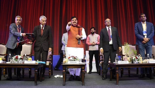 وزیر اعلیٰ ڈاکٹر موہن یادو نے مدھیہ پردیش ریجنل اے آئی امپیکٹ کانفرنس 2026 میں اسپیس ٹیک پالیسی کا آغاز کیا