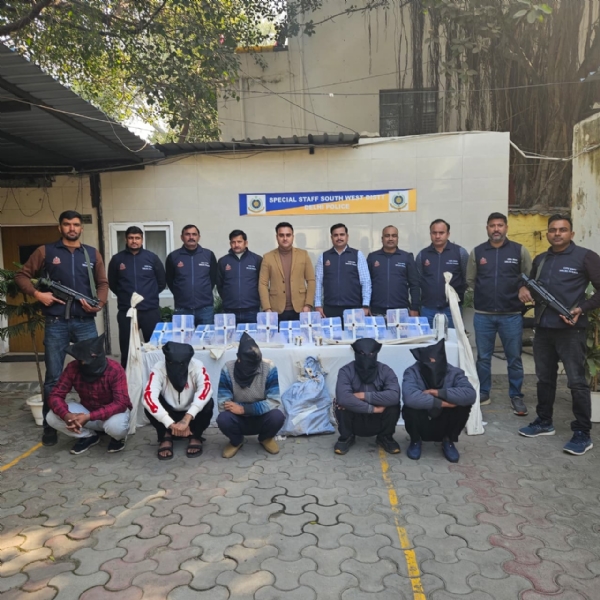 غیر قانونی اسلحہ بنانے والی فیکٹری کا پردہ فاش، پانچ ملزمان گرفتار