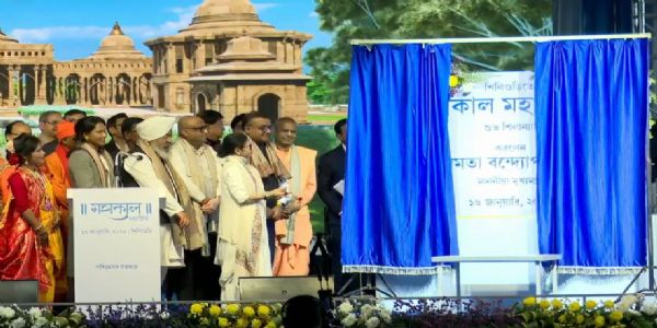 وزیر اعلیٰ ممتا بنرجی نے سلی گڑی میں مہاکال مہاتیرتھ مندر کا سنگ بنیاد رکھا