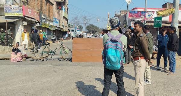 JH-bandh-has-a-wide-impact-in-Khunti-district