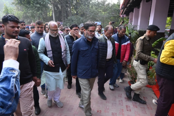 پرشانت کشور نے جہان آباد متاثرہ خاندان کے ساتھ ایس ایس پی سے ملاقات کی