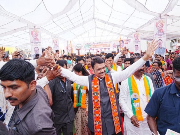 MAHA POLITICS BJP CM