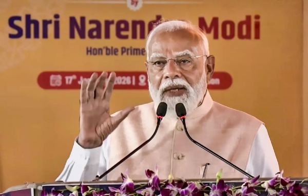 وزیر اعظم مودی نے مالدہ میں 3,250 کروڑ روپے کے ریل اور سڑک پروجیکٹوں کا افتتاح اور سنگ بنیاد رکھا