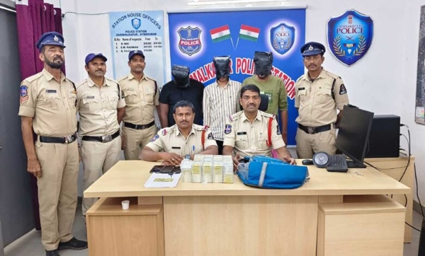 جعلی کرنسی ریکٹ بے نقاب، تین افراد گرفتار، 500 روپے کے نقلی نوٹ برآمد