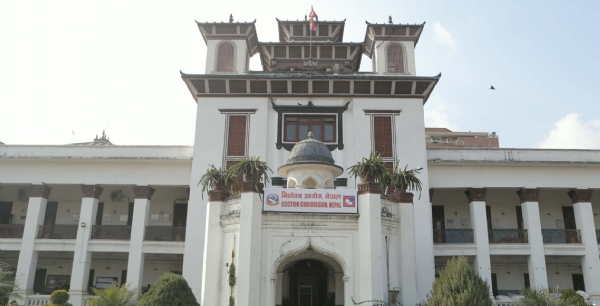 نیپال میں انتخابی عمل ملتوی کرنے کا مطالبہ، دیوبا دھڑے نے الیکشن کمیشن کو خط لکھا