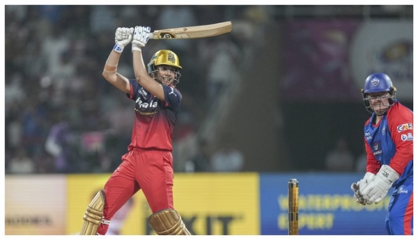 ڈبلیو پی ایل 2026: اسمرتی مندھانا نے ہرمن پریت کو پیچھے چھوڑ کر ڈبلیو پی ایل میں سب سے زیادہ اسکور کرنے والی ہندوستانی بن گئیں