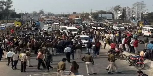 مدھیہ پردیش کے جبل پور میں ہٹ اینڈ رن معاملے میں مہلوکین کی تعداد 5 ہو گئی، ناراض لوگوں نے سڑک پرجام لگایا