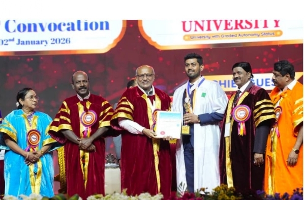 عالمی سطح پر مقابلہ کرنے کیلئے صرف ڈگری کافی نہیں، طلبہ کو ہر دن جانکاری بڑھاتے رہنا چاہئے: سی پی رادھا کرشنن