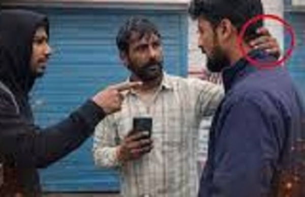 Kashmiri-Vendors-Harassment-Ca