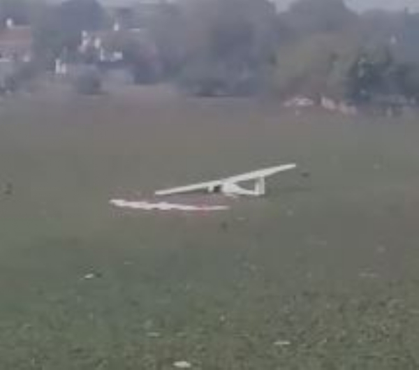 اتر پردیش کے پریاگ راج میں آرمی کا تربیتی طیارہ گر کر تباہ