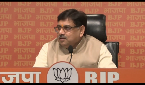 ممتا بنرجی کی حکومت مکمل طور پر بدعنوان، سیلاب متاثرین کے نام پر لوٹ مار کر رہی ہے: بی جے پی