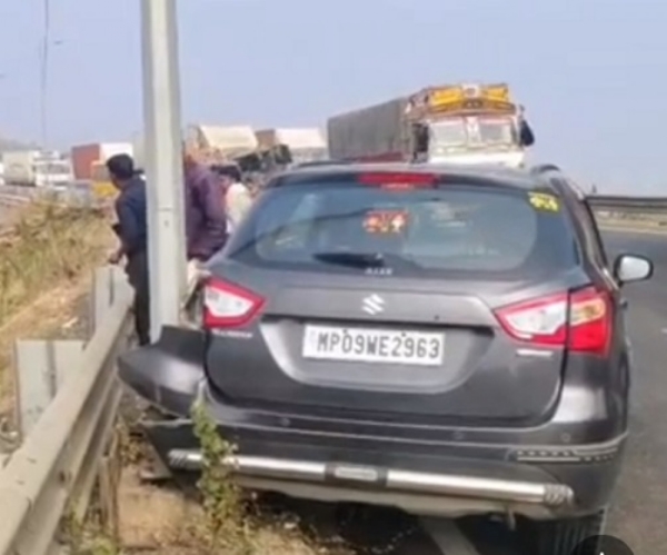 حادثے کا شکار کار