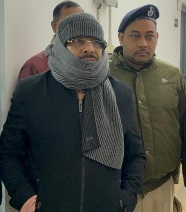 بہارکے مظفر پور میں 19 ہزار روپے رشوت لیتے ضلع زراعت افسر گرفتار بہارکے مظفر پور میں 19 ہزار روپے رشوت لیتے ضلع زراعت افسر گرفتار