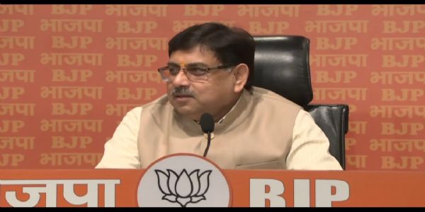 ممتا بنرجی کی حکومت مکمل طور پر بدعنوان، سیلاب متاثرین کے نام پر لوٹ مار کر رہی ہے: بی جے پی