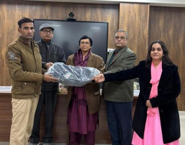 پروفیسر افت اصغر