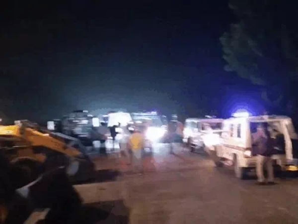 Sleeper-bus-overturns-three-killad Sleeper-bus-overturns-three-killad