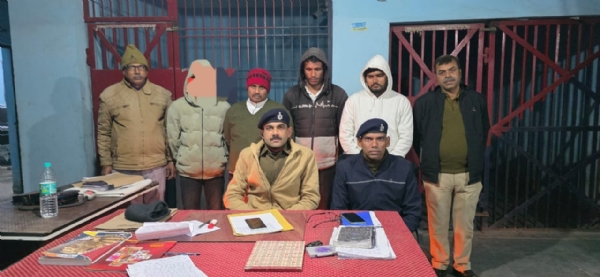 ہوٹل میں مشکوک حالت میں پکڑے گئے تین خواتین اور تین مرد