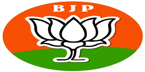 بی جے پی نے خاتون صحافی کے ساتھ مبینہ بدسلوکی کو لے کر ممتا حکومت پر سخت حملہ بولا