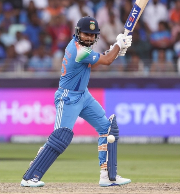 وجے ہزارے ٹرافی میں امن راؤ کی ڈبل سنچری، انجری کے بعد واپسی کرنے والے شریس ایئر کی نصف سنچری وجے ہزارے ٹرافی میں امن راؤ کی ڈبل سنچری، انجری کے بعد واپسی کرنے والے شریس ایئر کی نصف سنچری