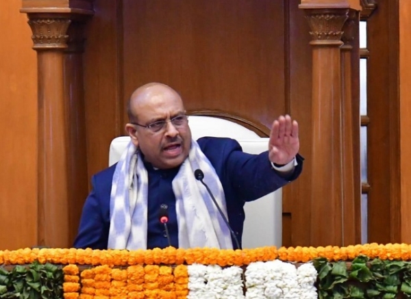 ماسک نہ پہننے پر کسی کو اسمبلی سے نہیں نکالا گیا، آتشی نے گمراہ کیا: وجیندر گپتا ماسک نہ پہننے پر کسی کو اسمبلی سے نہیں نکالا گیا، آتشی نے گمراہ کیا: وجیندر گپتا