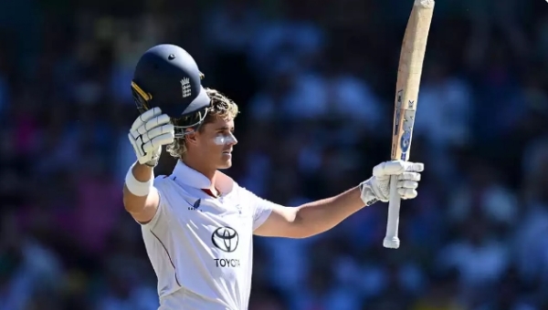 سڈنی ٹیسٹ کے چوتھے دن کے اختتام پر انگلینڈ کو 119 رنوں کی برتری حاصل ہوئی