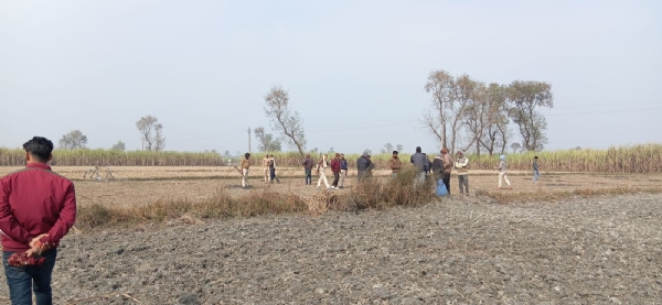 بیتیا میں پراسرار حالات میں خاتون کی موت، پولیس نے آخری رسومات کی ادائیگی روک دی