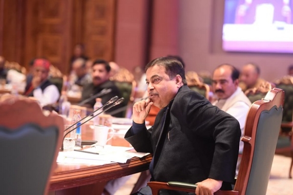 Cashless-treatment-plan-Gadkari-transport-meet Cashless-treatment-plan-Gadkari-transport-meet