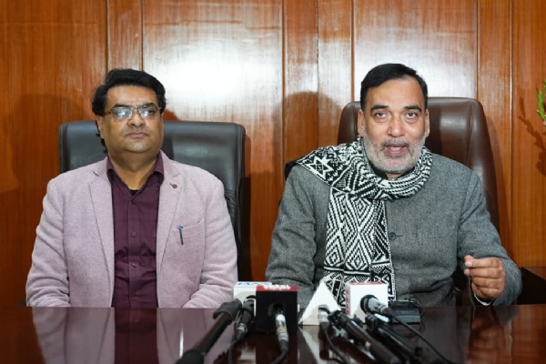 آلودگی پر بحث سے بچنے کے لیے بی جے پی حکومت نے ایوان ملتوی کرا دیا: گوپال رائے