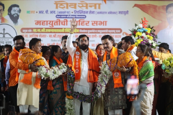 MAHA POLITICS SHINDE PROMISES HOUSING REDEVELOPMENT