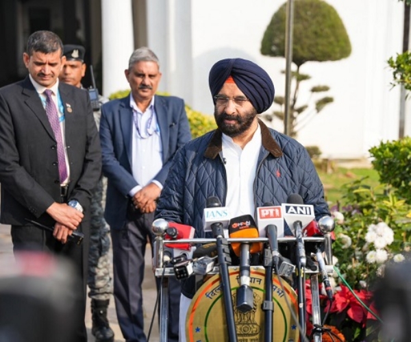 Assembly-session-extended-by-a-day-to-discuss-poll