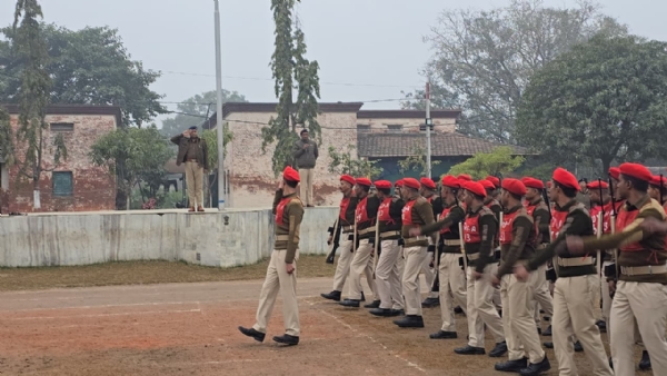 ایس پی رورل نے پولیس مرکز میں رسمی پریڈکامعائنہ کیا