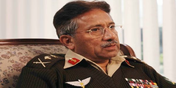 تاریخ کے آئینے میں 12 اکتوبر: جب پرویز مشرف نے نواز شریف حکومت کا تختہ پلٹ دیا