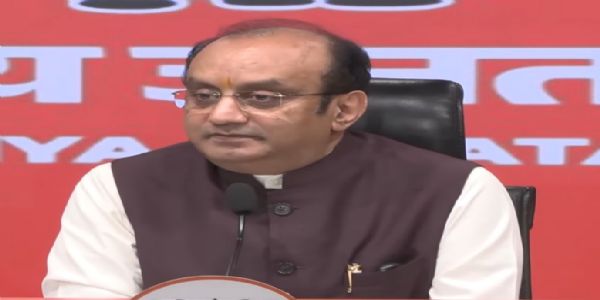 ملک میں تقسیم اور افراتفری کو فروغ دینے کے لیے غلط پروپیگنڈہ مہم چلائی جا رہی ہے: بی جے پی
