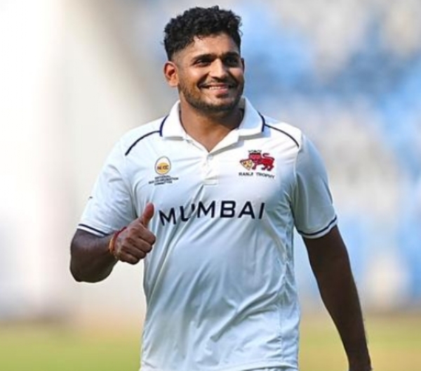 Sports-Cricket-Deshpande-Hat-Trick-Mumbai-Ranji-Tr Sports-Cricket-Deshpande-Hat-Trick-Mumbai-Ranji-Tr