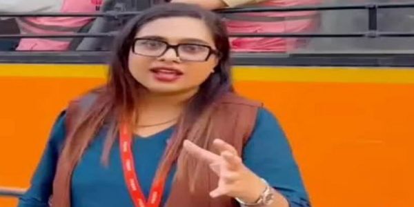 راہل گاندھی کے خلاف صحافی رچا پراشر کی عرضی پر سماعت کے لیے سپریم کورٹ تیار