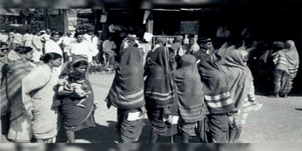 تاریخ کے صفحات میں 25 اکتوبر: آزاد ہندوستان کے پہلے عام انتخابات کا آغاز
