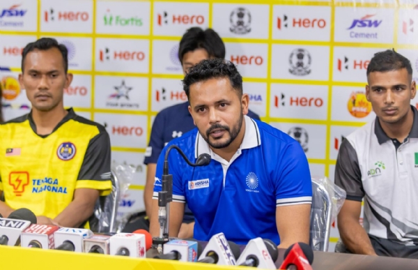 ایشین چیمپئنز ٹرافی سے باہر ہوئے من پریت سنگھ، وویک ساگر کو ملی ٹیم میں جگہ ایشین چیمپئنز ٹرافی سے باہر ہوئے من پریت سنگھ، وویک ساگر کو ملی ٹیم میں جگہ