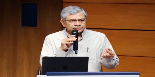 کابینہ نے 10,000 کروڑ روپے کی کنٹینر مینوفیکچرنگ ترغیبی اسکیم کو منظوری دی