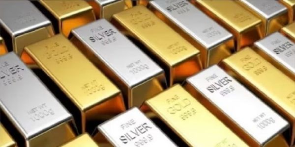 صرافہ بازار میں پھیکی پڑی سونے کی چمک، چاندی کی قیمت میں بھی بڑی گراوٹ