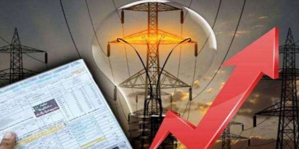 بجلی صارفین کو بڑا جھٹکا، نومبر سے بلوں میں فی یونٹ اضافی چارج