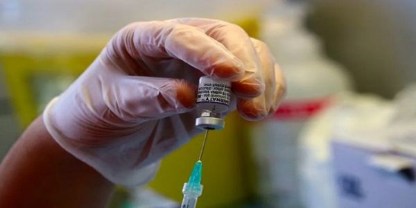 تاریخ کے آئینے میں 12 فروری: 1975 - جب ہندوستان نے چیچک پر تاریخی فتح حاصل کی