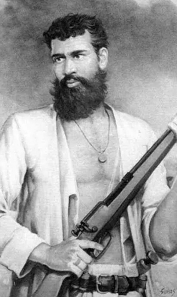 تاریخ کے آئینے میں